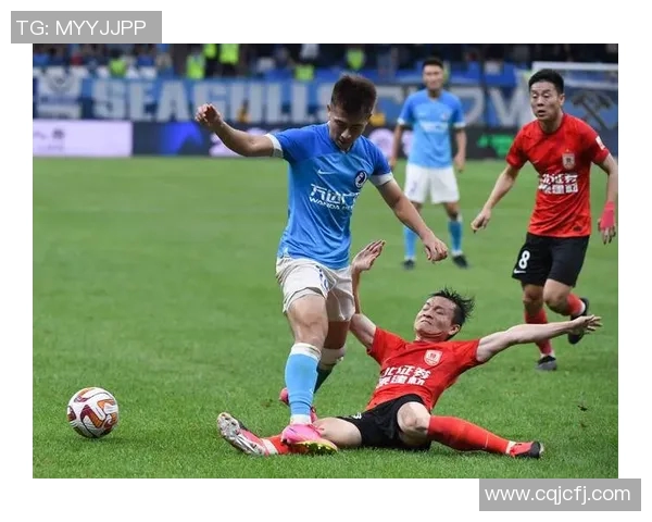 偶然邂逅中国足球明星的精彩瞬间与背后故事