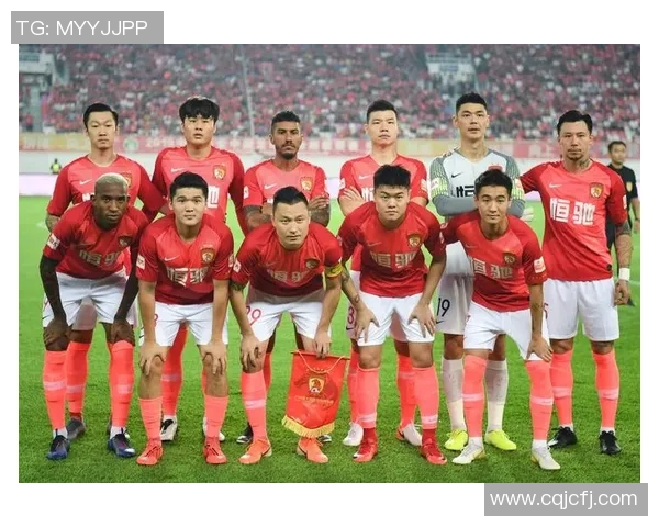 恒大足球明星皓林的成长之路与职业生涯的辉煌成就解析